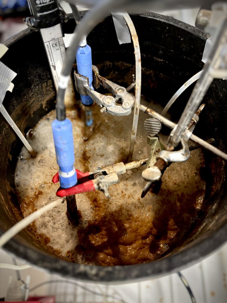 Geïntegreerde schuimfractionering: simpele PFAS verwijdering in bestaande waterzuiveringsinstallaties